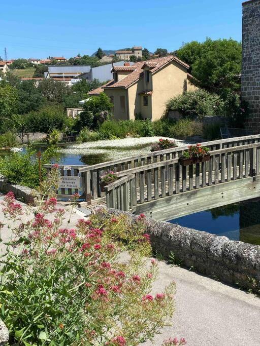 La Maison D Evahlia Creissels エクステリア 写真